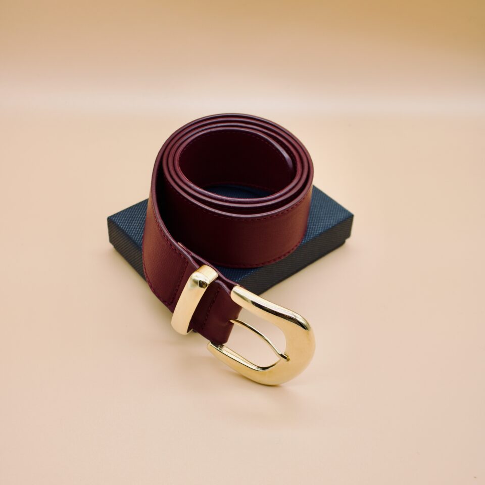 Ceinture Elégance en cuir et boucle en laiton