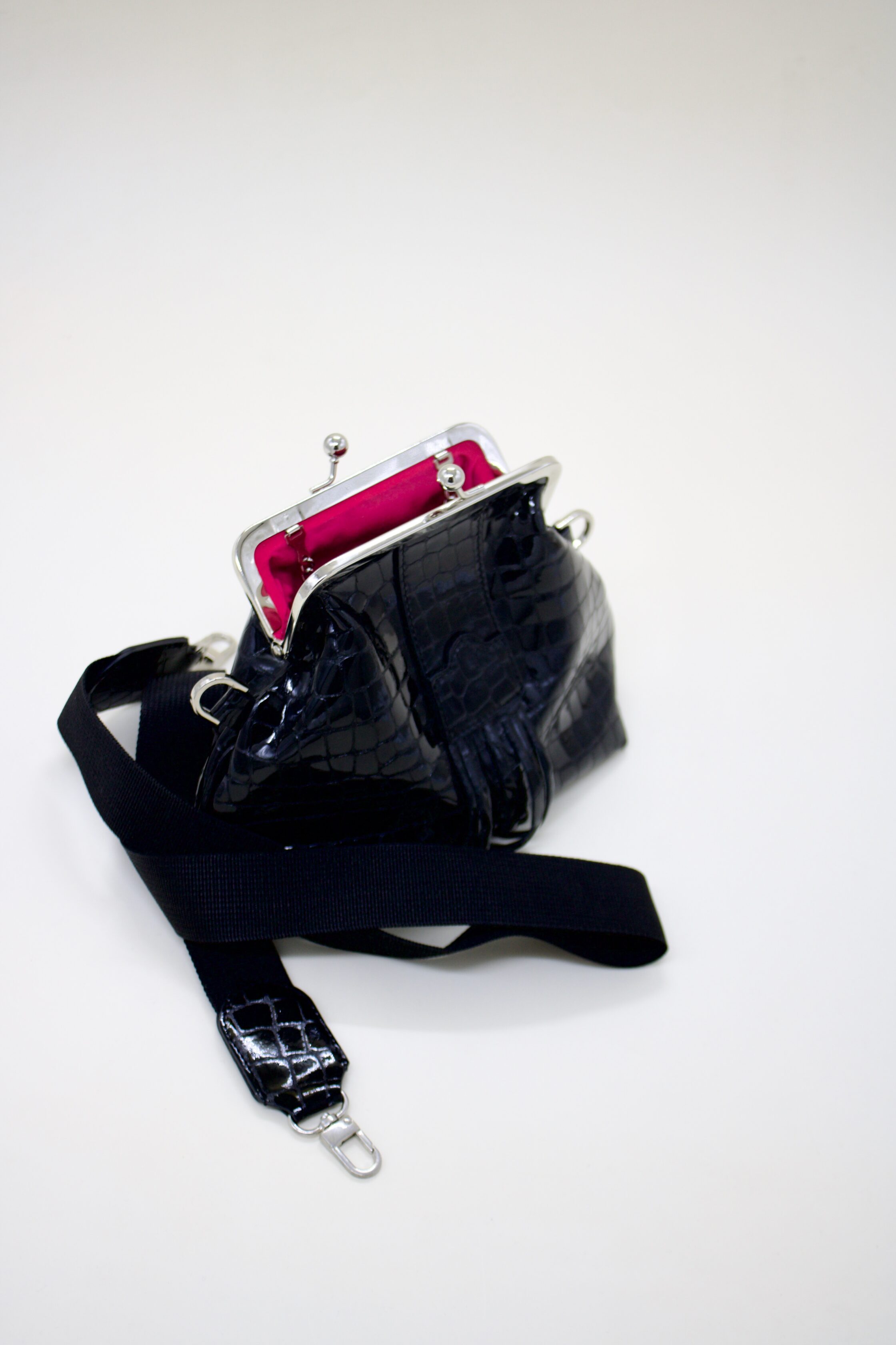 Petit Dada En Cuir Noir Vernis